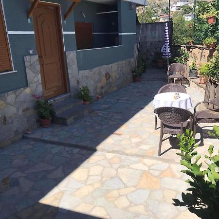 House Gjirokaster Exterior photo