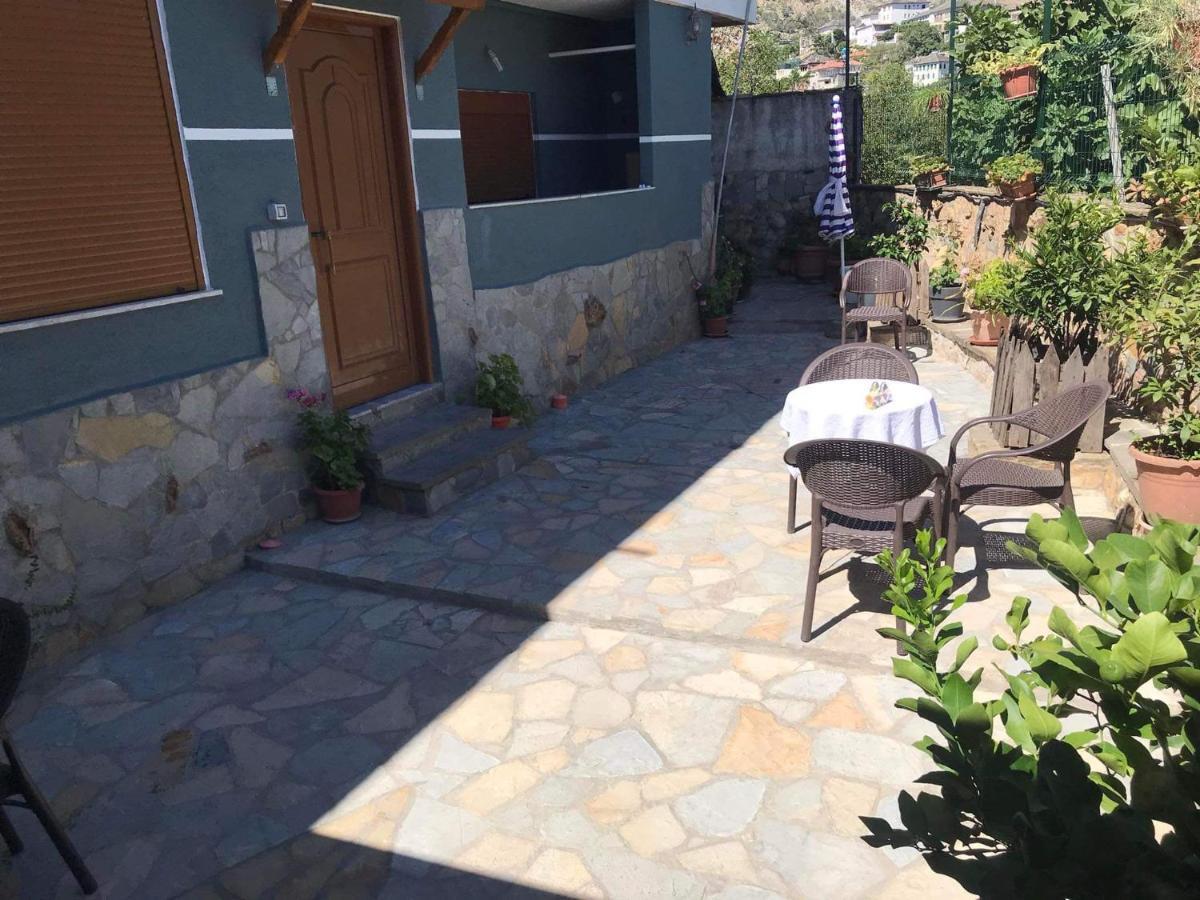 House Gjirokaster Exterior photo